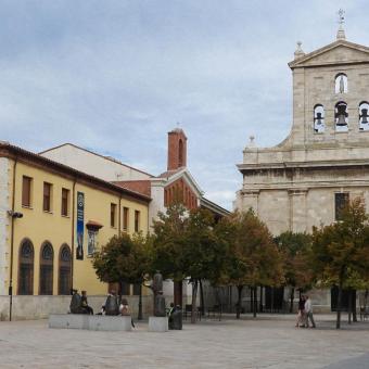 Plaza de la iglesia de San Pablo, Palencia Plaza de la iglesia de San Pablo