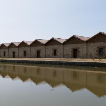 Dársena del Canal de Castilla en Alar del Rey Dársena del Canal de Castilla en Alar del Rey