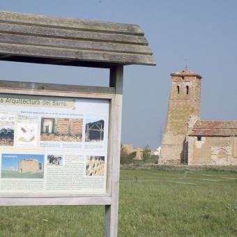 Panorámica de la iglesia de San Pedro, Boada de Campos Panorámica de la iglesia de San Pedro