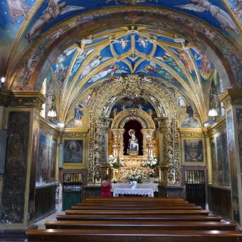 Interior Ermita de Nuestra Señora de la Piedad, Herrera de Pisuerga Interior Ermita de Nuestra Señora de la Piedad