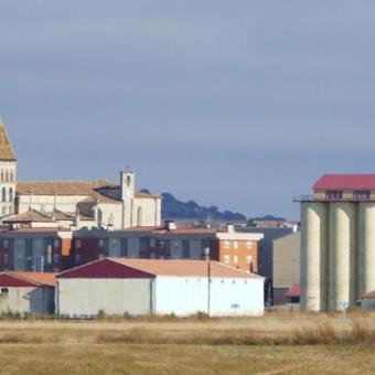 Panorámica de Paredes de Nava Panorámica de Paredes de Nava