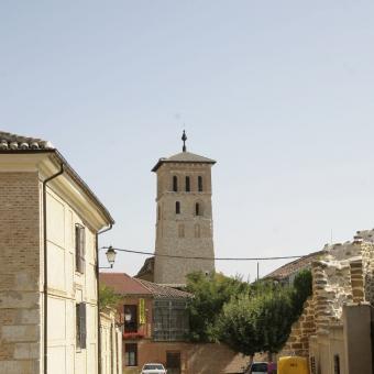 Iglesia de Santa María, Paredes de Nava Iglesia de Santa María