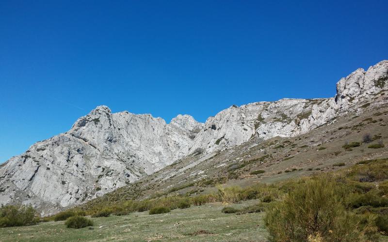 Panorámica desde lo alto de la senda, Santa María de Redondo