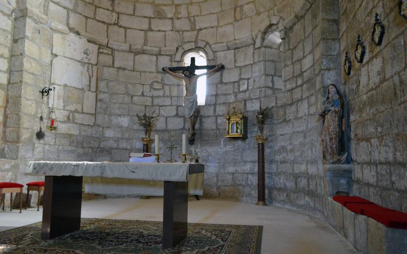 Interior de la Iglesia de Santa Columba