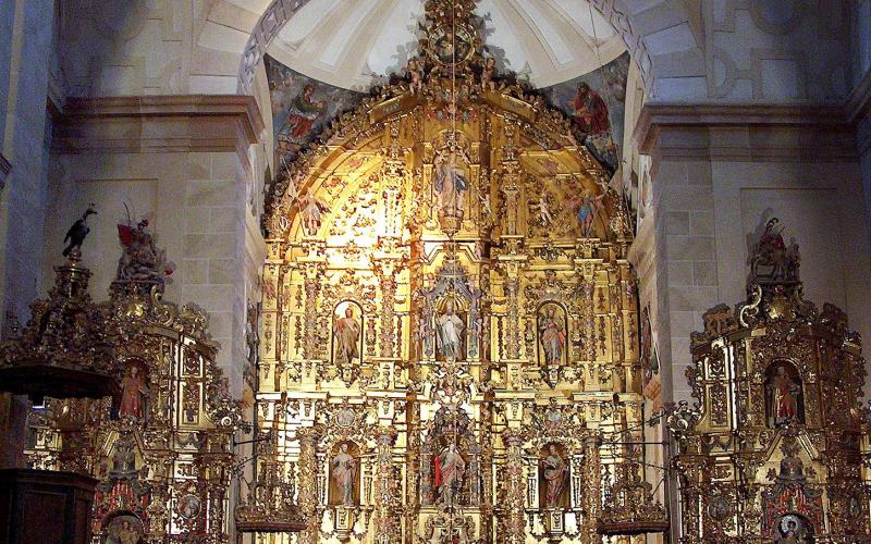 Interior de la Iglesia de Santa Eufemia