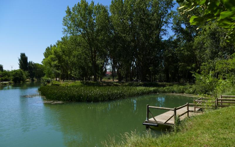 Embarcadero del Canal de Castilla a su paso por Becerril de Campos