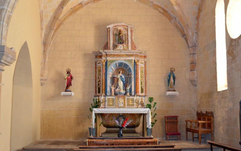 Interior de la Iglesia de San Andrés