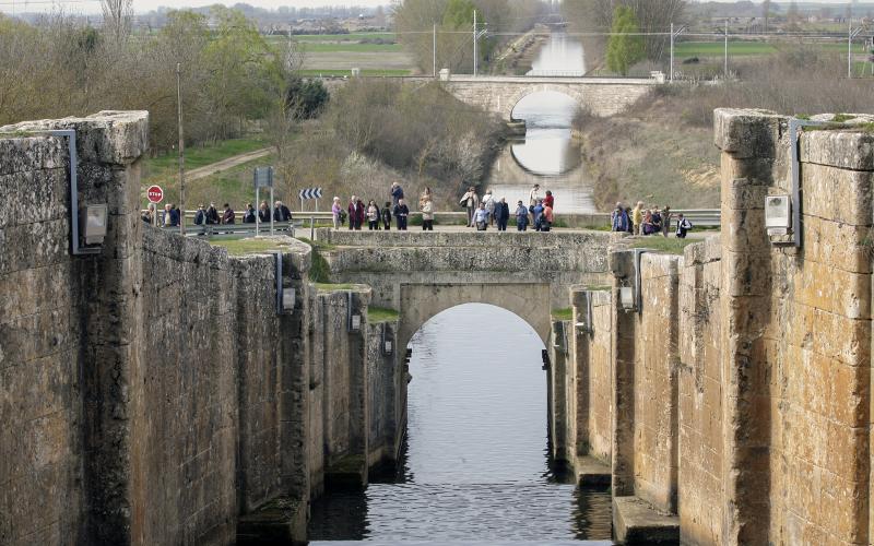 Cuádruple esclusa del Canal de Castilla, Frómista