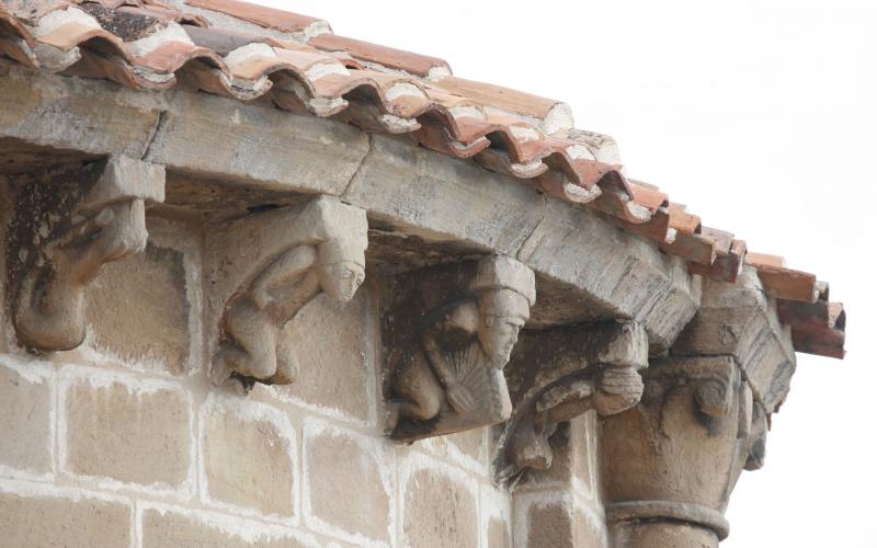 Canecillos figurados de la Iglesia de Santa María la Real 