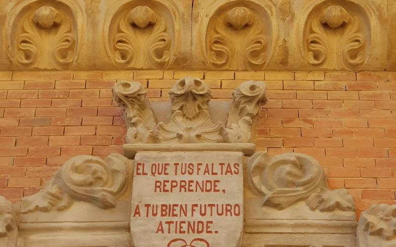 Cita Célebre del ayuntamiento en el ayuntamiento de Becerril de Campos