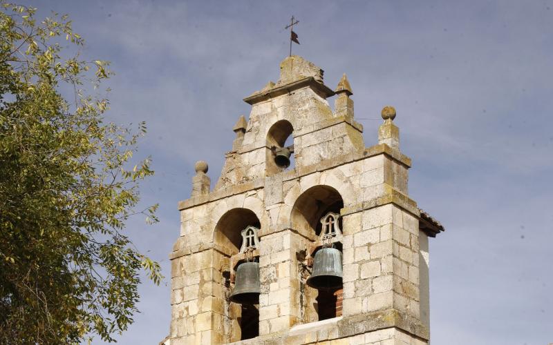 Espadaña de la Iglesia de Santa Lucía