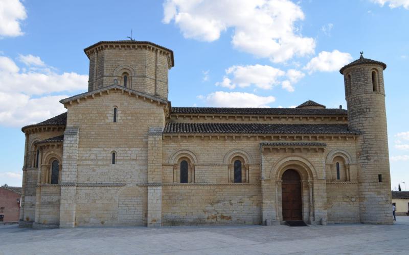 Iglesia de San Martín de Tours