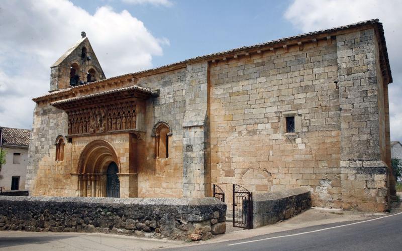 Iglesia de San Juan Bautista en Moarves de Ojeda