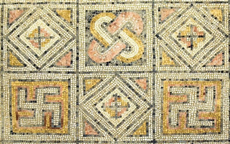 Mosaico geométrico en la Villa Romana La Olmeda