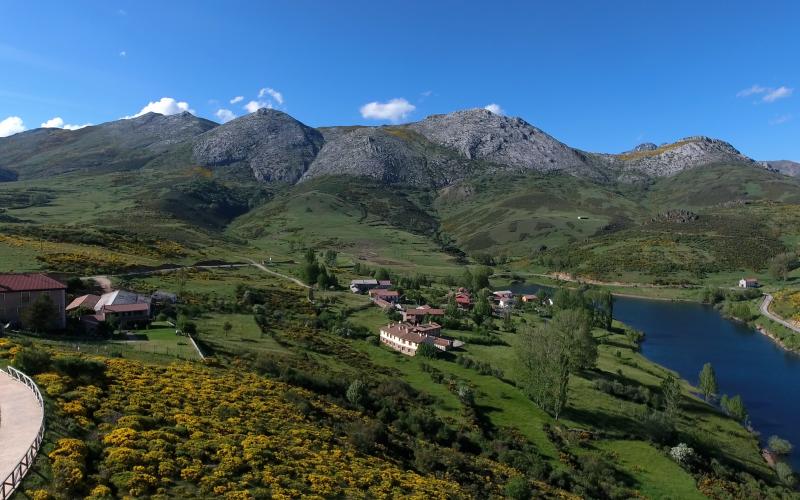 Ruta de los Pantanos, Alba de los Cardaños