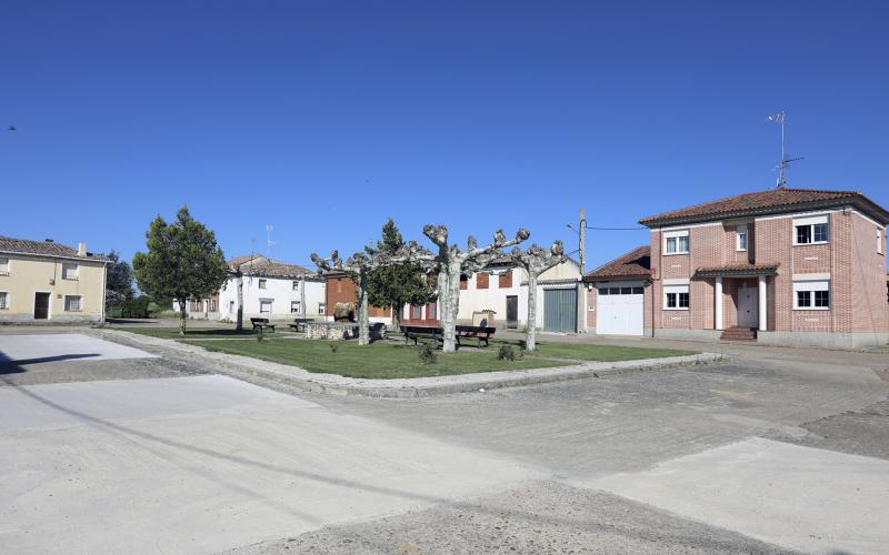 Plaza de San Mamés de campos