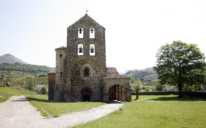 Colegiata de San Salvador, San Salvador de Cantamuda