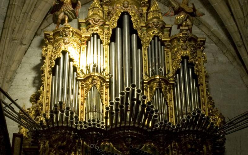 Órgano ibérico de la Iglesia de San Juan Bautista
