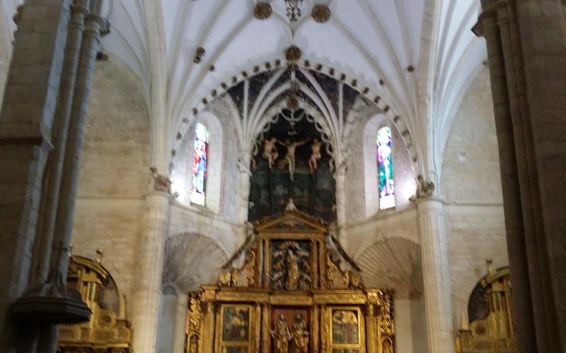 Interior Iglesia de San Hipólito el Real