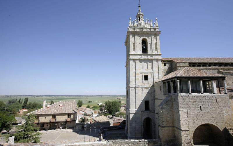 Panorámica e Iglesia de San Hipólito el Real 