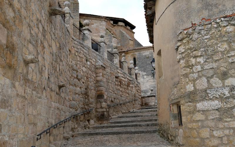 Subida a la Iglesia de Santa Columba, Villamediana