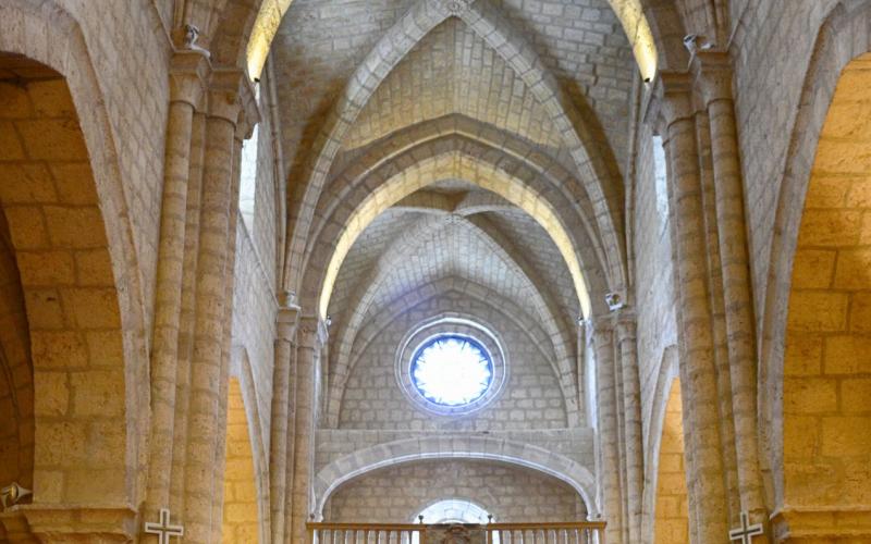 Nave central Iglesia de Santa María la Mayor