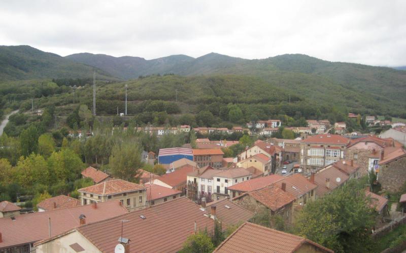 Panorámica de Barruelo de Santullán y el Bosque de la Pedrosa