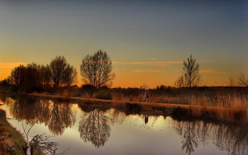 Walk go home - Yésica González González - Canal de Castilla a su paso por Palencia