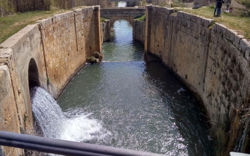 Esclusas de Viñalta desde la parte alta